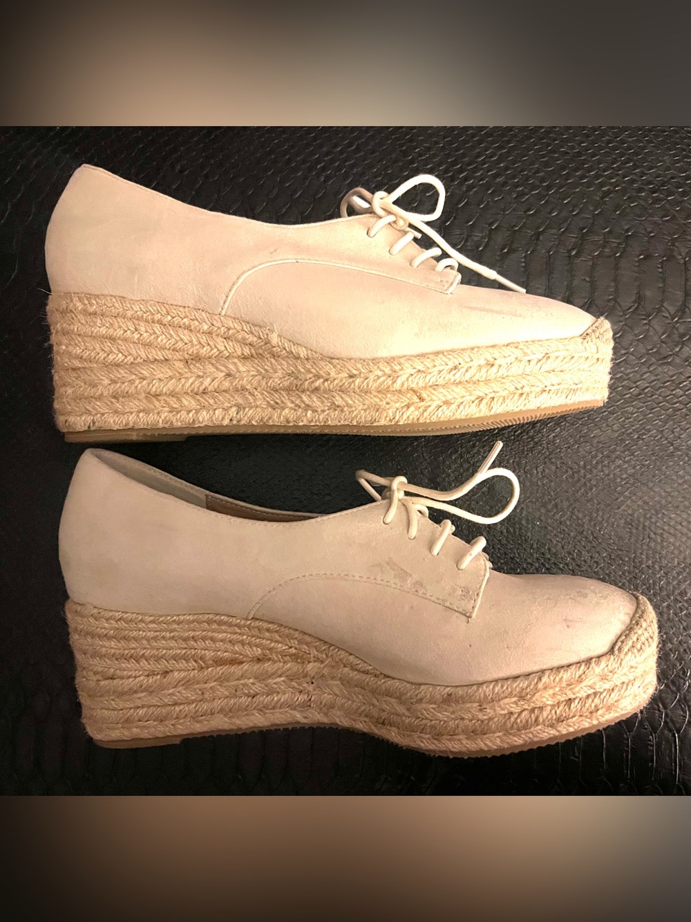 Bettye Mueller Espadrille Closed Toe Leather Wedge Shoes 8M